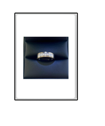 ANEL OURO 19K DIAMANTES